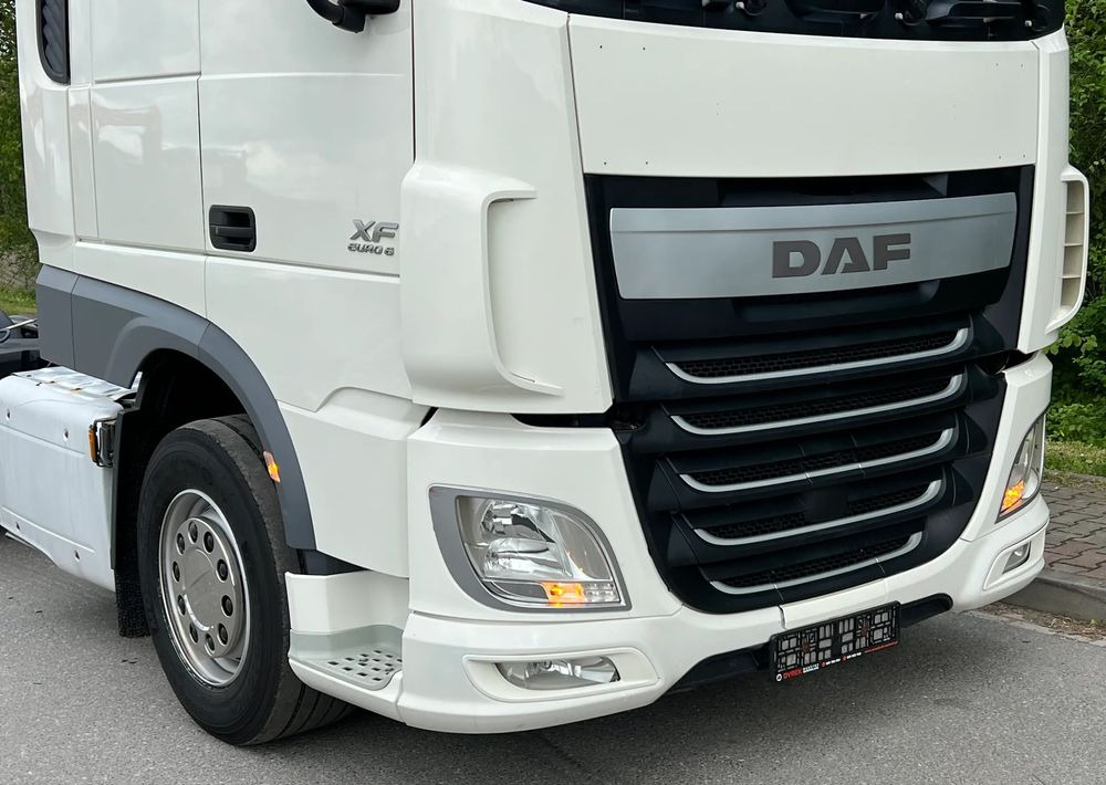 DAF *DAF XF 106 410 Euro 6 RETARDER KLIMA SPROWADZONY SUPER STAN CIĄGNIK SIODŁOWY - 트랙터 유닛 : 사진 3 DAF *DAF XF 106 410 Euro 6 RETARDER KLIMA SPROWADZONY SUPER STAN CIĄGNIK SIODŁOWY - 트랙터 유닛 : 사진 3