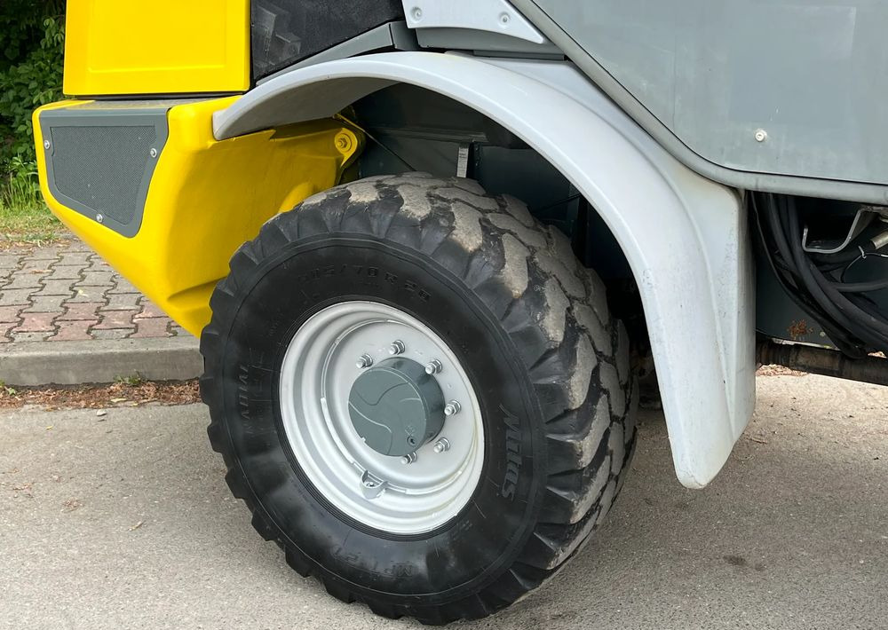 Kramer * Kramer Allrad Neuson 950 * Ładowarka * Sprowadzona * Bardzo Dobry Stan - 휠 로더 : 사진 5 Kramer * Kramer Allrad Neuson 950 * Ładowarka * Sprowadzona * Bardzo Dobry Stan - 휠 로더 : 사진 5