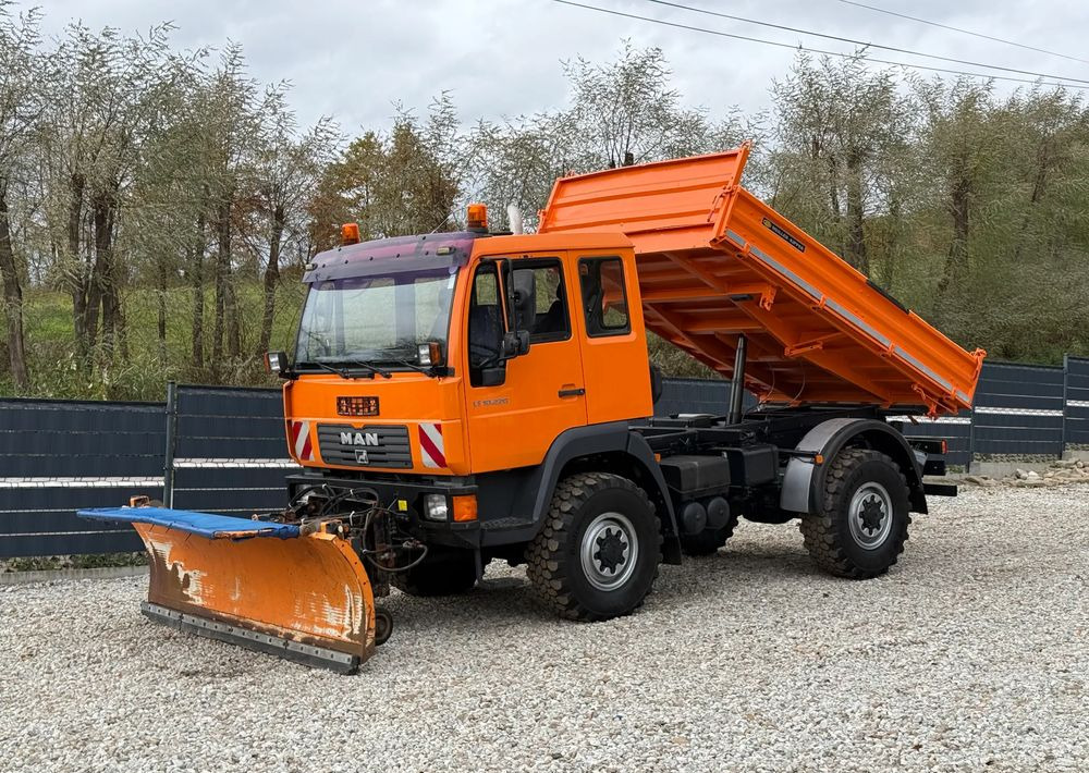 MAN * MAN 10-220 * Pług * Kiper Wywrotka Meiller * 4x4 * Zimowe Utrzymanie * Unimog * - 덤프트럭 : 사진 1 MAN * MAN 10-220 * Pług * Kiper Wywrotka Meiller * 4x4 * Zimowe Utrzymanie * Unimog * - 덤프트럭 : 사진 1