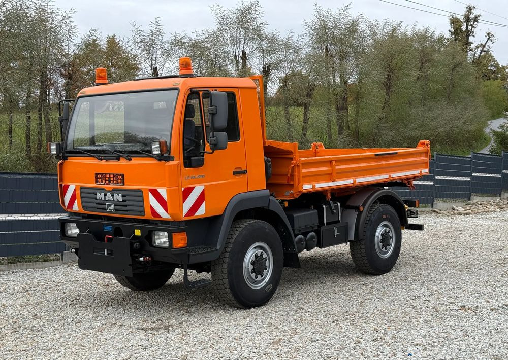 MAN * MAN 10-220 * Wywrotka Kiper Meiller * 4x4 * Zimowe Utrzymanie * Unimog * - 덤프트럭 : 사진 2 MAN * MAN 10-220 * Wywrotka Kiper Meiller * 4x4 * Zimowe Utrzymanie * Unimog * - 덤프트럭 : 사진 2