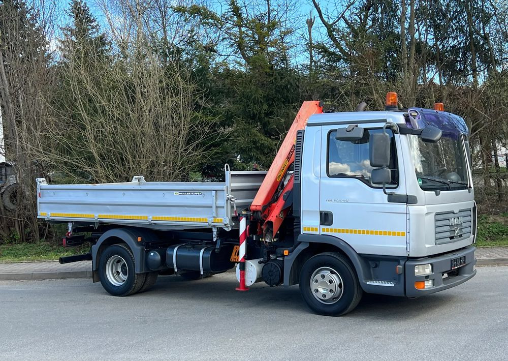 MAN MAN TGL 12-240 Kiper Wywrotka 4x2 Kran PALFINGER PK 12500 BARDZO DOBRY STAN - 덤프트럭 : 사진 3 MAN MAN TGL 12-240 Kiper Wywrotka 4x2 Kran PALFINGER PK 12500 BARDZO DOBRY STAN - 덤프트럭 : 사진 3