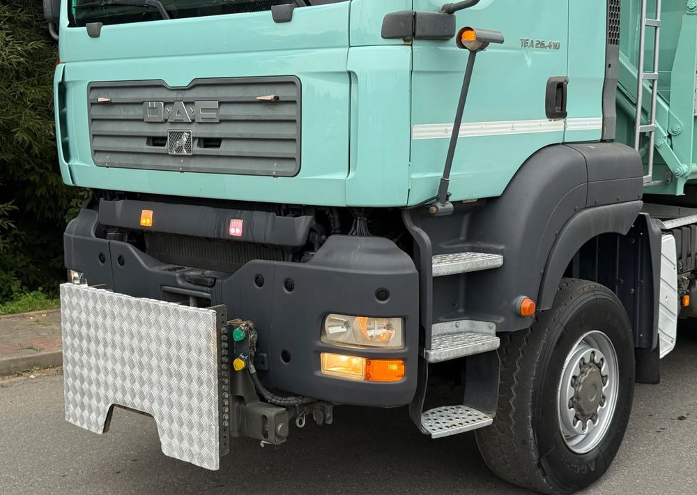 MAN * TGA 26.410 MAN * Kiper / Wywrotka * 6x6 * Sprowadzona * Bordmatik x2 * Bardzo Dobry Stan - 덤프트럭 : 사진 4 MAN * TGA 26.410 MAN * Kiper / Wywrotka * 6x6 * Sprowadzona * Bordmatik x2 * Bardzo Dobry Stan - 덤프트럭 : 사진 4