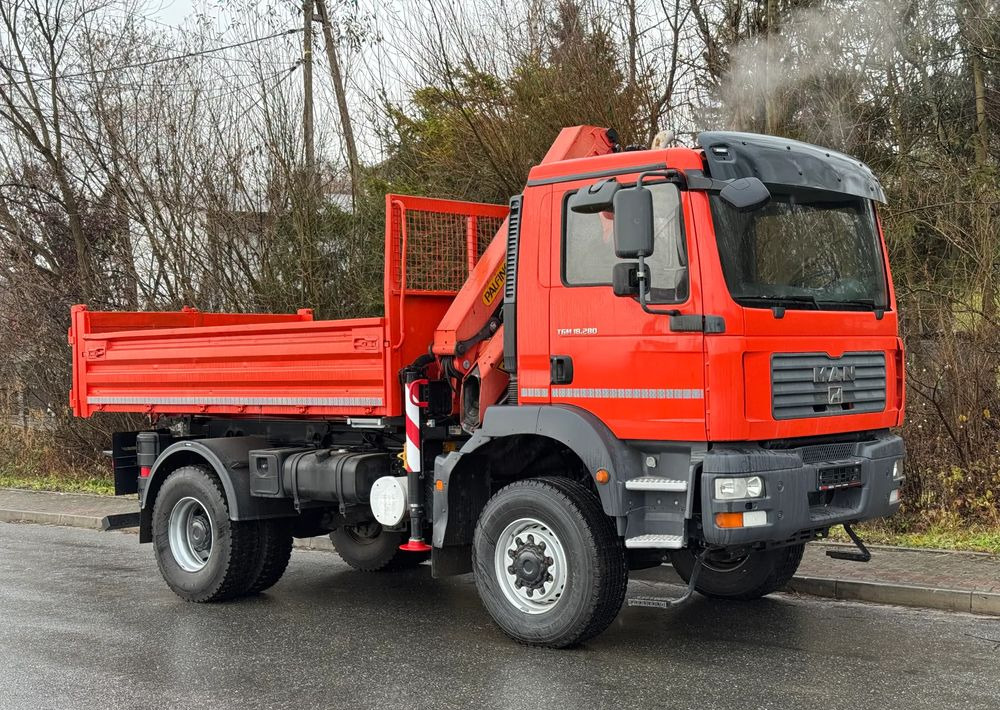 MAN * TGM 18-280 MAN 4x4 HDS Palfinger PK10500 * Kiper Wywrotka * Bardzo Dobry Stan - 덤프트럭 : 사진 2 MAN * TGM 18-280 MAN 4x4 HDS Palfinger PK10500 * Kiper Wywrotka * Bardzo Dobry Stan - 덤프트럭 : 사진 2