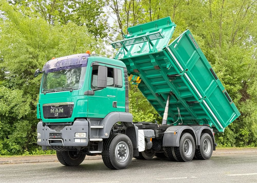 MAN * TGS 26.440 MAN * Kiper / Wywrotka * 6x6 * Sprowadzona * Bordmatik * Stan Perfekcyjny - 덤프트럭 : 사진 1 MAN * TGS 26.440 MAN * Kiper / Wywrotka * 6x6 * Sprowadzona * Bordmatik * Stan Perfekcyjny - 덤프트럭 : 사진 1