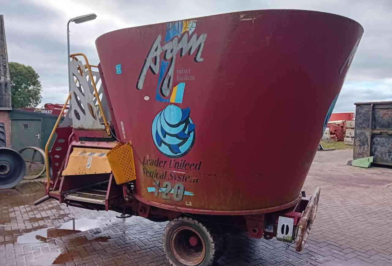 AGM W12 voermengwagen voermachines - 목초 믹서 : 사진 3 AGM W12 voermengwagen voermachines - 목초 믹서 : 사진 3