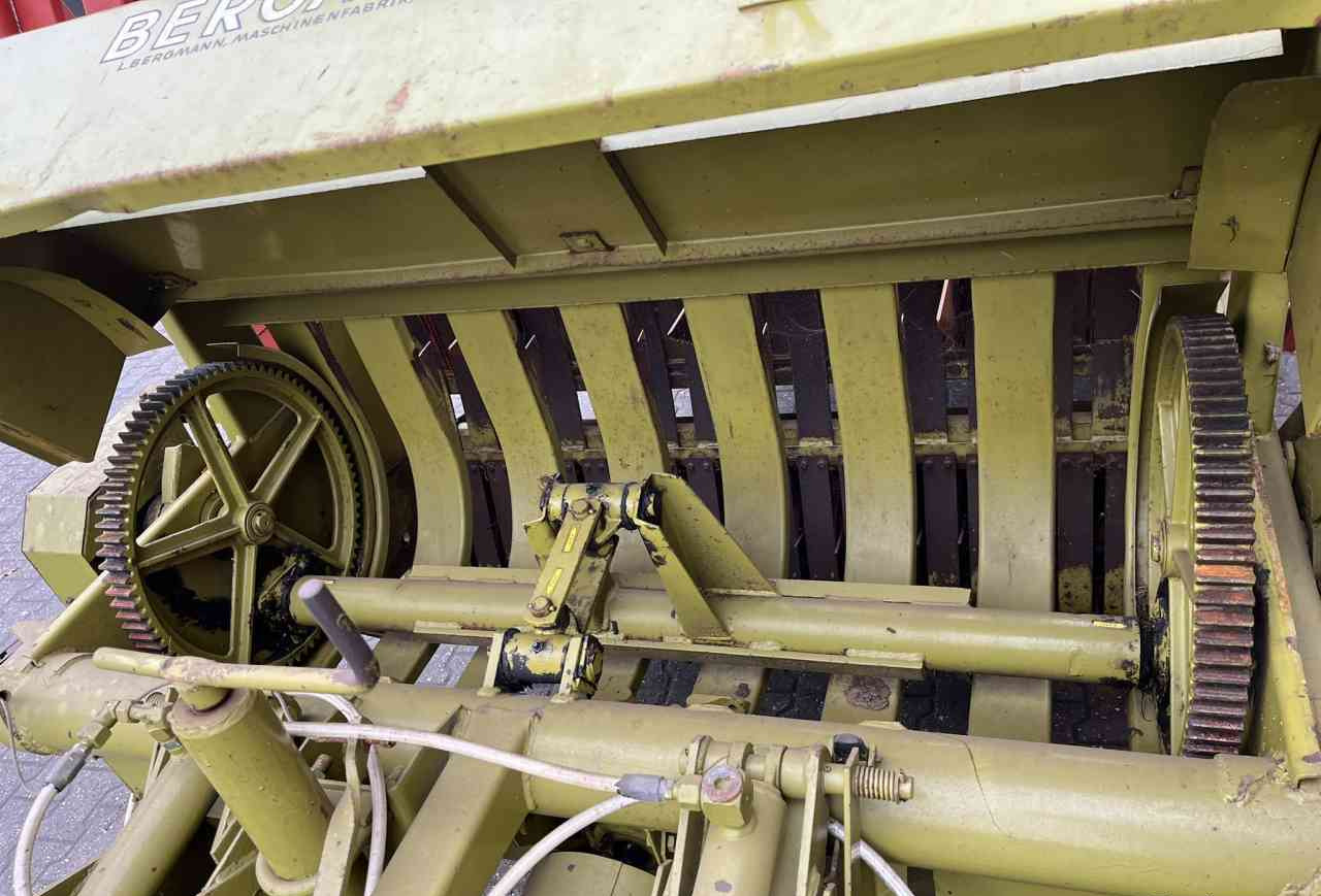 Bergmann Opraapwagen, ladewagen, weidebouwmachines - 셀프 로딩 왜건 : 사진 5 Bergmann Opraapwagen, ladewagen, weidebouwmachines - 셀프 로딩 왜건 : 사진 5