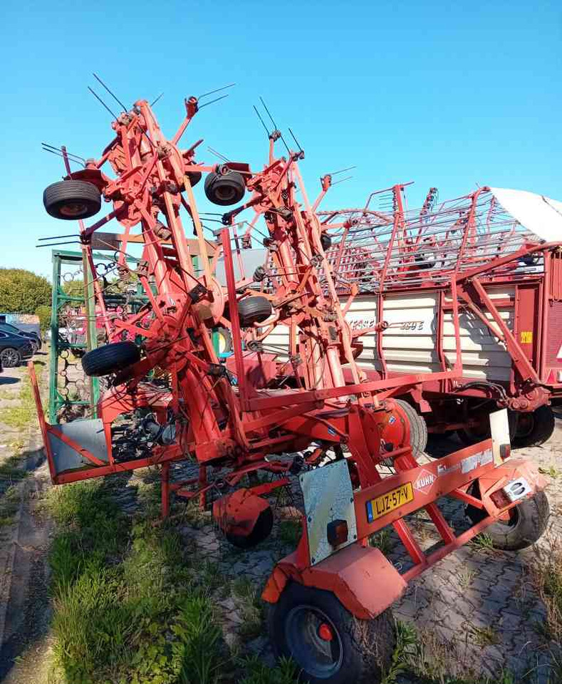 Kuhn GF10601TO schudder, weidebouwmachines - 반전기/ 레이크 : 사진 2 Kuhn GF10601TO schudder, weidebouwmachines - 반전기/ 레이크 : 사진 2