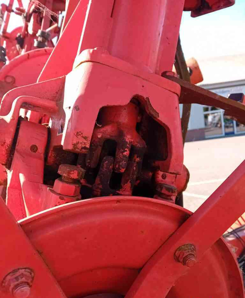 Kuhn GF10601TO schudder, weidebouwmachines - 반전기/ 레이크 : 사진 5 Kuhn GF10601TO schudder, weidebouwmachines - 반전기/ 레이크 : 사진 5