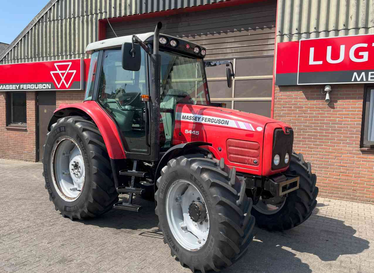 Massey Ferguson 5445 Tier-2 Dyna-4 *Verkocht/sold* - 장궤형 트랙터 : 사진 2 Massey Ferguson 5445 Tier-2 Dyna-4 *Verkocht/sold* - 장궤형 트랙터 : 사진 2