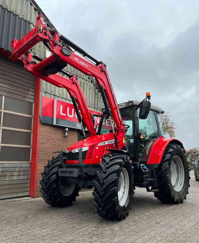 Massey Ferguson 5710S Dyna-4 Essential *Verkocht/sold* - 장궤형 트랙터 : 사진 2 Massey Ferguson 5710S Dyna-4 Essential *Verkocht/sold* - 장궤형 트랙터 : 사진 2