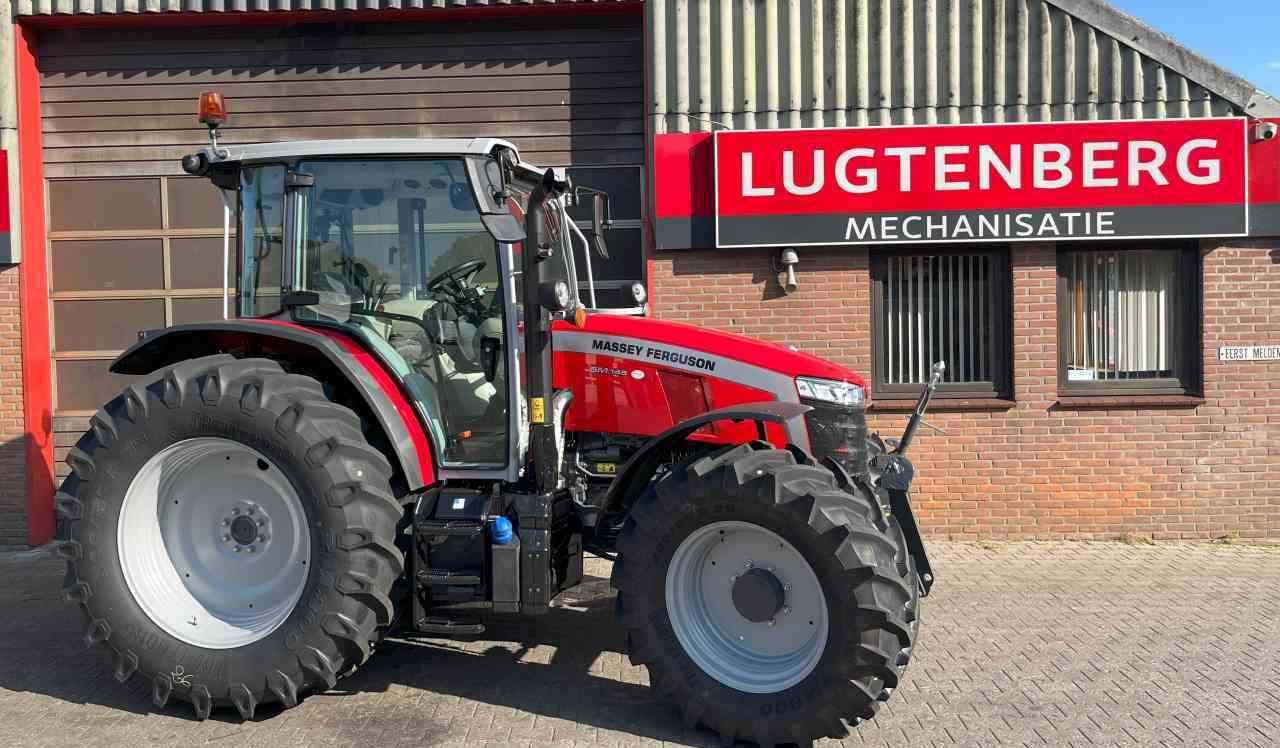 Massey Ferguson 5M.145 Dyna-4 Tractoren - 장궤형 트랙터 : 사진 1 Massey Ferguson 5M.145 Dyna-4 Tractoren - 장궤형 트랙터 : 사진 1