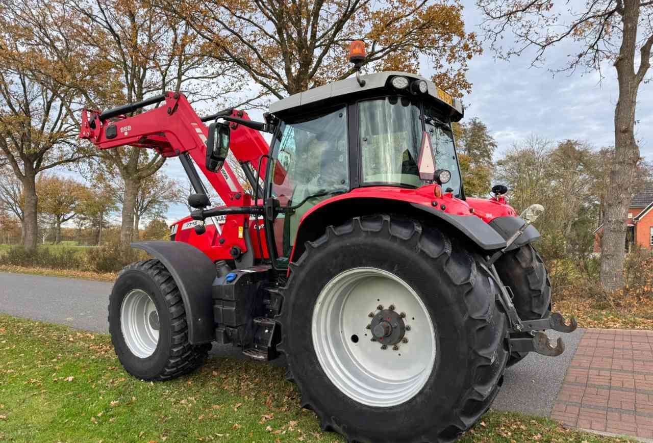 Massey Ferguson 7715S Dyna-6 Efficient Tractoren - 장궤형 트랙터 : 사진 4 Massey Ferguson 7715S Dyna-6 Efficient Tractoren - 장궤형 트랙터 : 사진 4