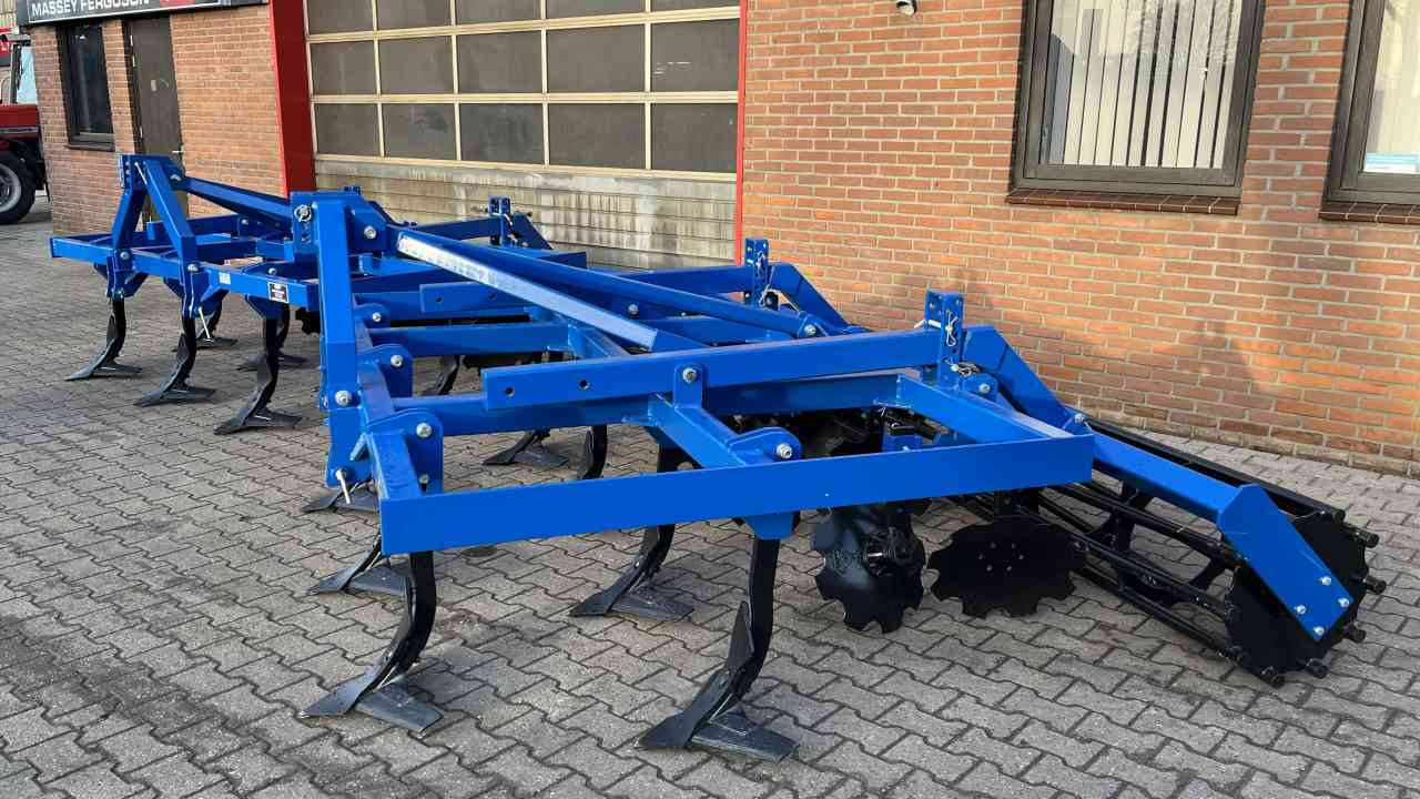 STP RKW 3 Vleugelschaar cultivator pakkerrol grondbewerking - 로터베이터 : 사진 4 STP RKW 3 Vleugelschaar cultivator pakkerrol grondbewerking - 로터베이터 : 사진 4