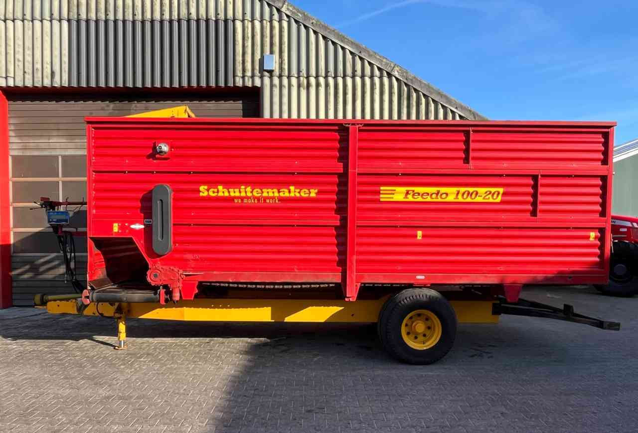 Schuitemaker Feedo 100-20 voerdoseerwagen voerwagen, voermachines - 목초 믹서 : 사진 1 Schuitemaker Feedo 100-20 voerdoseerwagen voerwagen, voermachines - 목초 믹서 : 사진 1