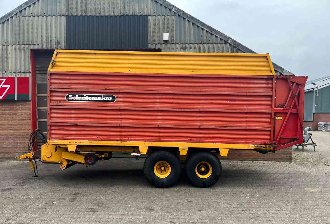 Schuitemaker Rapide 100S Opraapwagen, ladewagen, weidebouwmachines - 셀프 로딩 왜건 : 사진 2 Schuitemaker Rapide 100S Opraapwagen, ladewagen, weidebouwmachines - 셀프 로딩 왜건 : 사진 2