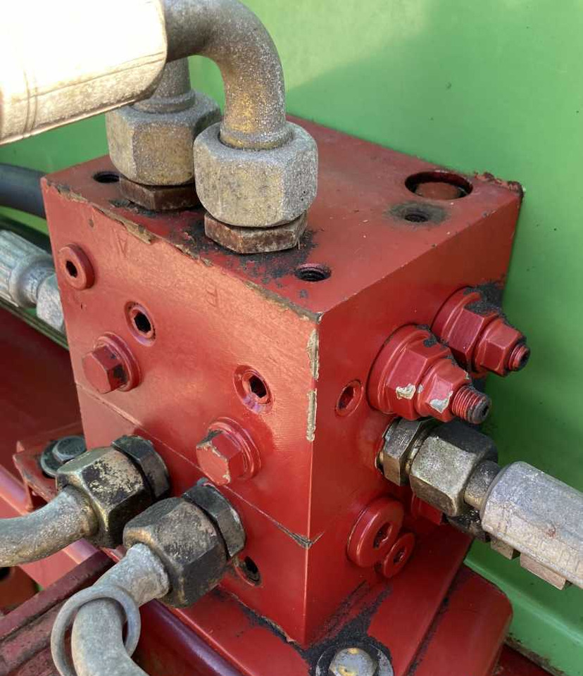 Strautmann Hydrofox HK3 kuilsnijder kuilvoersnijder U snijder voermachines - 사일리지 장비 : 사진 4 Strautmann Hydrofox HK3 kuilsnijder kuilvoersnijder U snijder voermachines - 사일리지 장비 : 사진 4