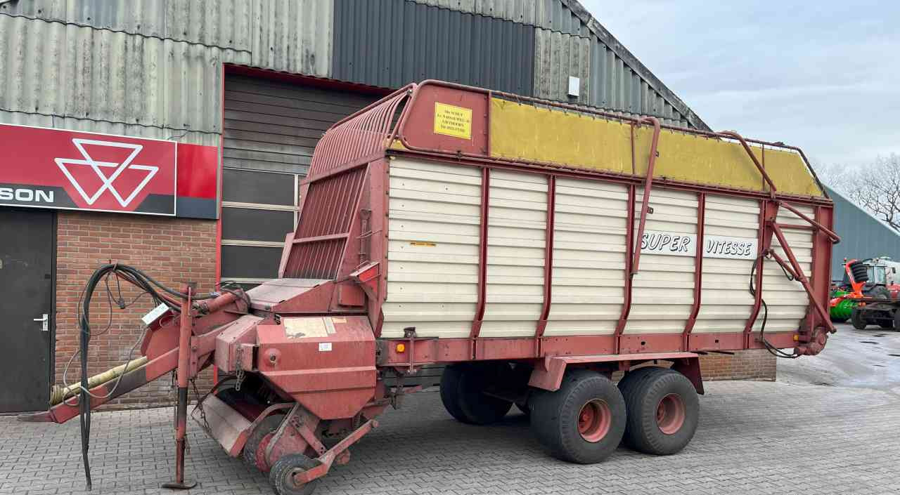 Strautmann Super Vitesse Opraapwagen, ladewagen, weidebouwmachines - 셀프 로딩 왜건 : 사진 4 Strautmann Super Vitesse Opraapwagen, ladewagen, weidebouwmachines - 셀프 로딩 왜건 : 사진 4