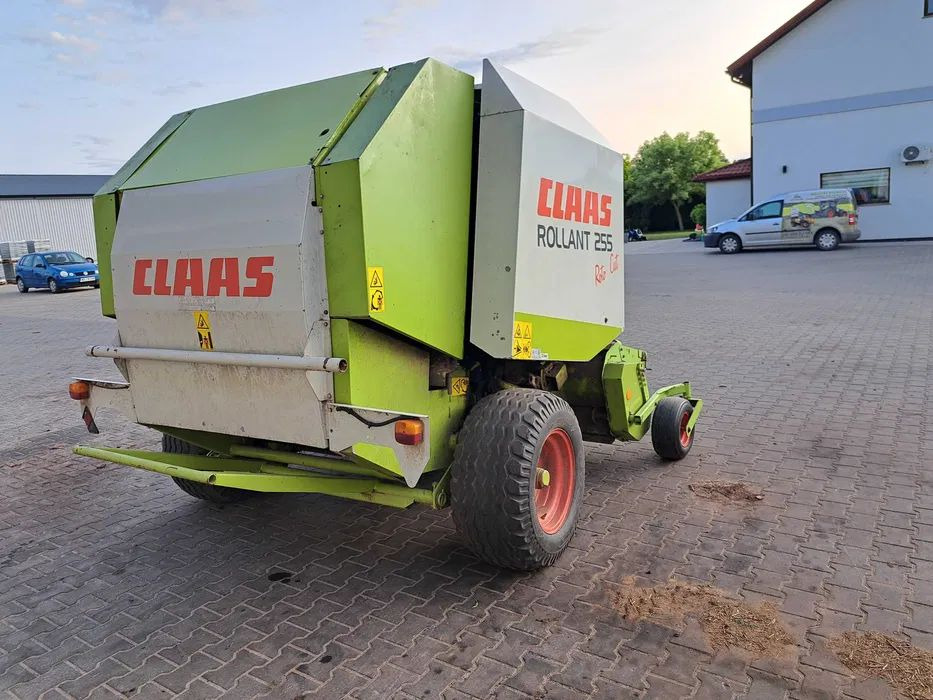 Claas Rollant 255 RC - 원형 베일러 : 사진 2 Claas Rollant 255 RC - 원형 베일러 : 사진 2