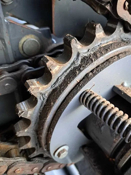 Claas Variant 385 Roto Cut - 원형 베일러 : 사진 5 Claas Variant 385 Roto Cut - 원형 베일러 : 사진 5