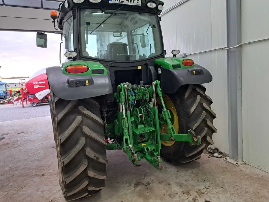 John Deere 6125R 2015 Rok - 장궤형 트랙터 : 사진 3 John Deere 6125R 2015 Rok - 장궤형 트랙터 : 사진 3