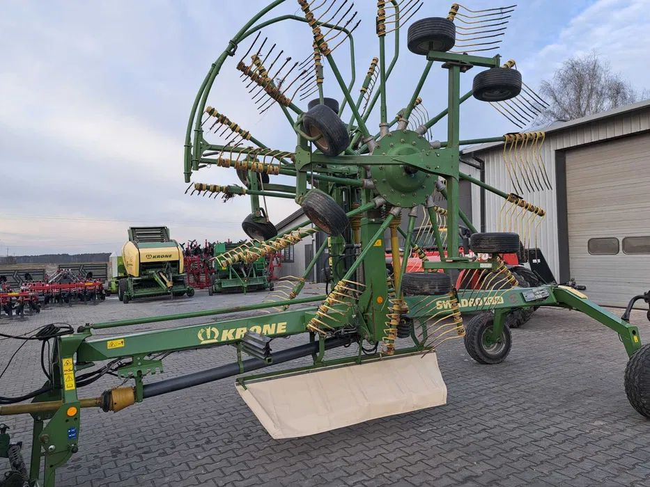 Krone SWADRO TC 760 Plus - 반전기/ 레이크 : 사진 1 Krone SWADRO TC 760 Plus - 반전기/ 레이크 : 사진 1