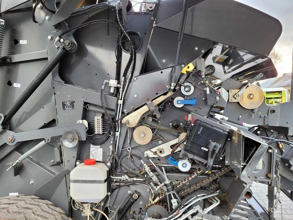 Massey Ferguson RB4160V Fendt - 원형 베일러 : 사진 4 Massey Ferguson RB4160V Fendt - 원형 베일러 : 사진 4