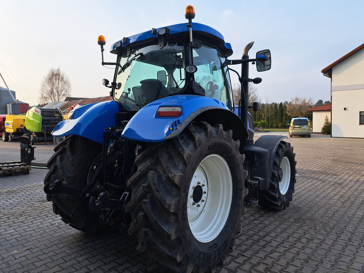 New Holland T7 170 - 장궤형 트랙터 : 사진 3 New Holland T7 170 - 장궤형 트랙터 : 사진 3