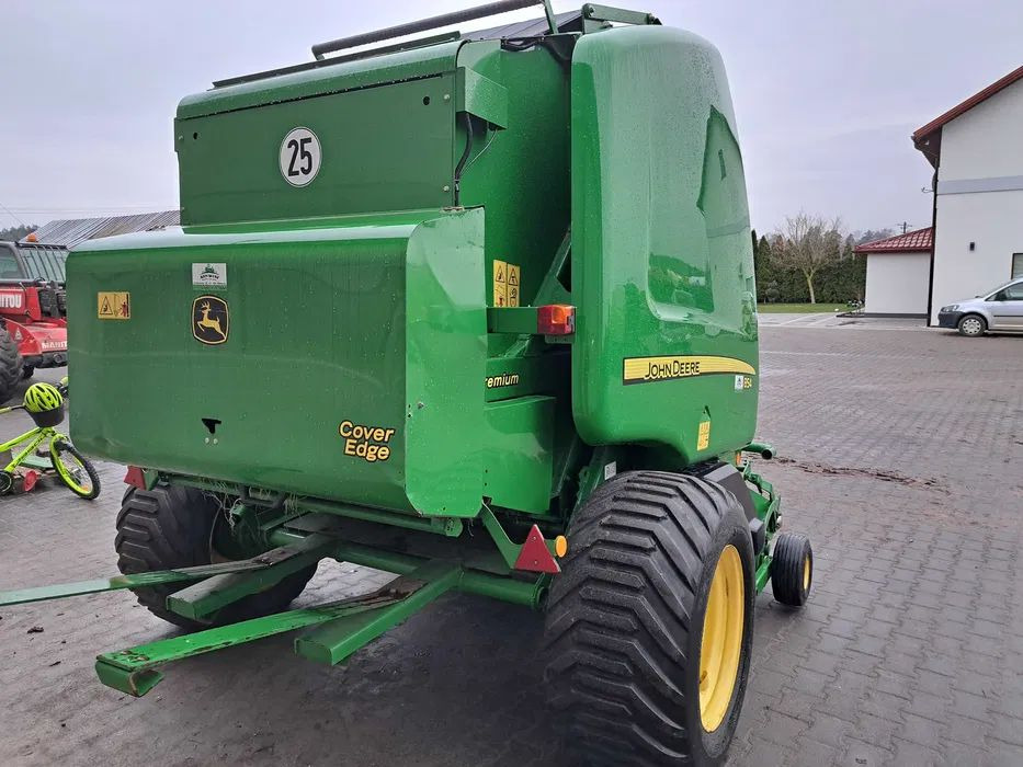 Prasa rolująca John Deere 854 - 원형 베일러 : 사진 4 Prasa rolująca John Deere 854 - 원형 베일러 : 사진 4