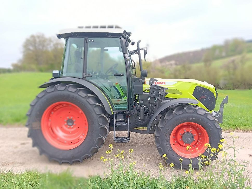 Claas Axos 240 - 장궤형 트랙터 : 사진 3 Claas Axos 240 - 장궤형 트랙터 : 사진 3