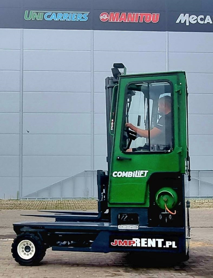 Combilift C 4000 LPG DEMO 196hrs - 4방향 리치 트럭 : 사진 4 Combilift C 4000 LPG DEMO 196hrs - 4방향 리치 트럭 : 사진 4