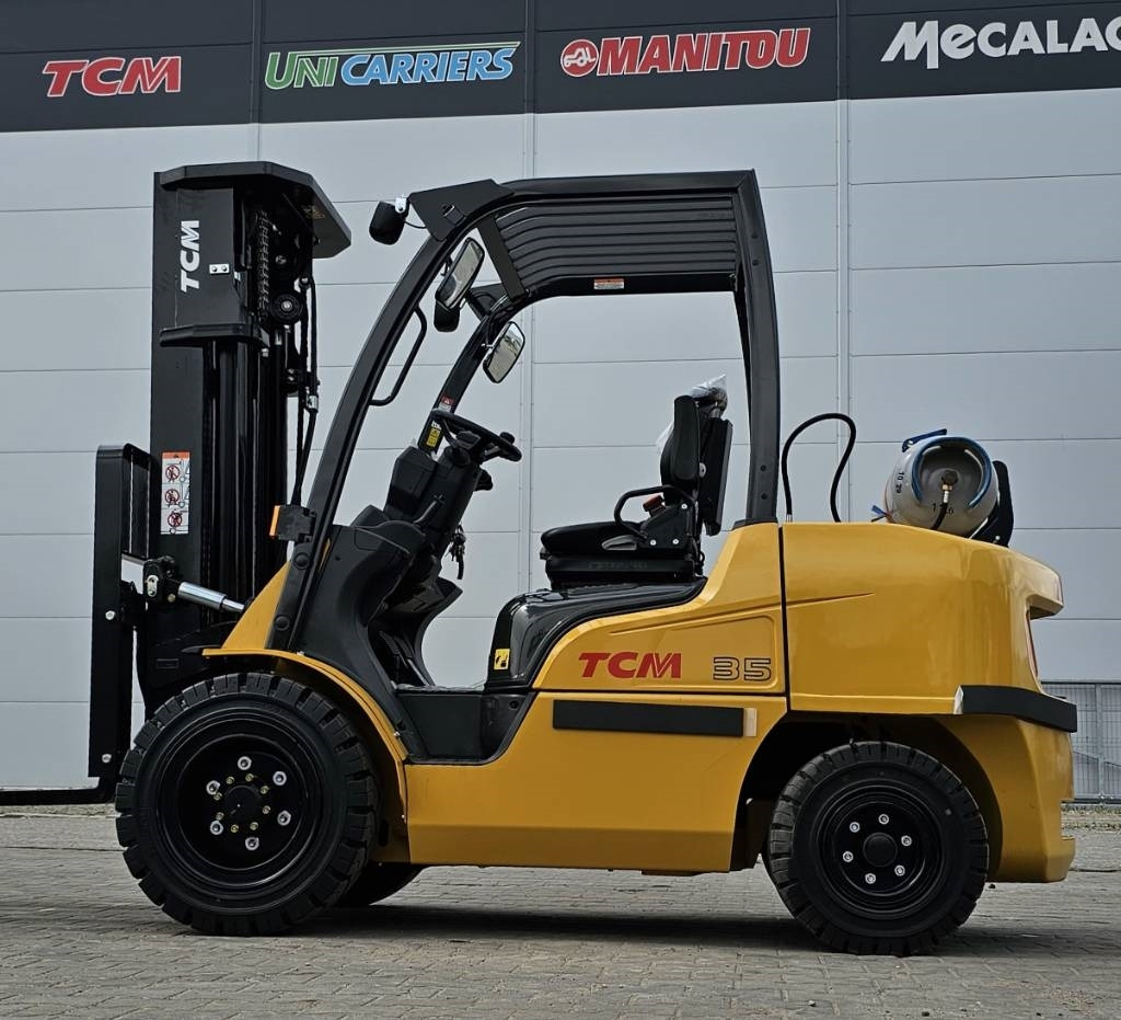TCM FGE35-E2 BRAND NEW TR4700mm - LPG 지게차 : 사진 2 TCM FGE35-E2 BRAND NEW TR4700mm - LPG 지게차 : 사진 2