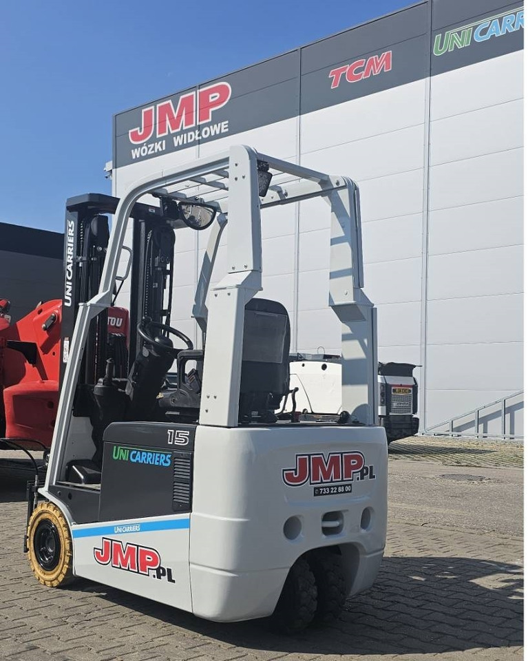 UniCarriers A1N1L15Q DRIVE-IN CAB - 전기 지게차 : 사진 1 UniCarriers A1N1L15Q DRIVE-IN CAB - 전기 지게차 : 사진 1