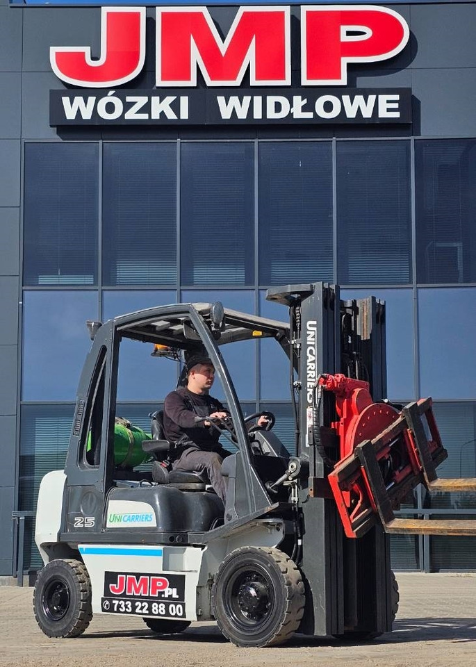 LPG 지게차 UniCarriers U1D2A25LQ DX25 LPG : 사진 13