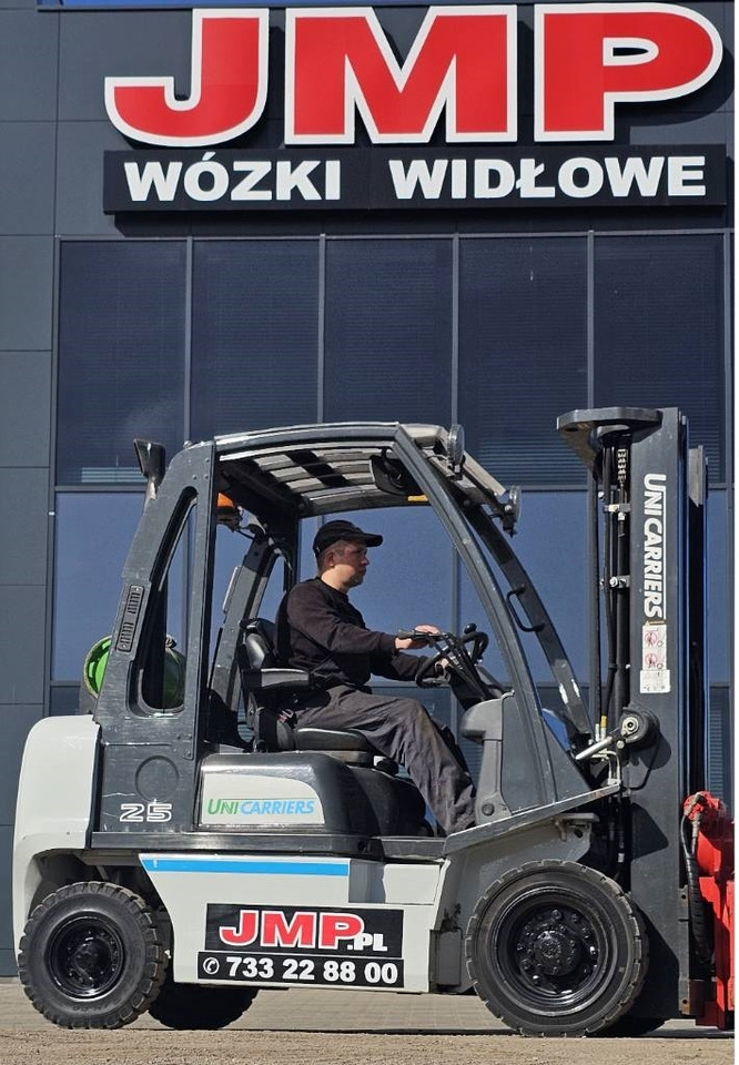 LPG 지게차 UniCarriers U1D2A25LQ DX25 LPG : 사진 7