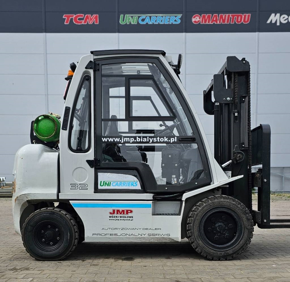 UniCarriers UG1D2A32LQ DX32 - LPG 지게차 : 사진 4 UniCarriers UG1D2A32LQ DX32 - LPG 지게차 : 사진 4