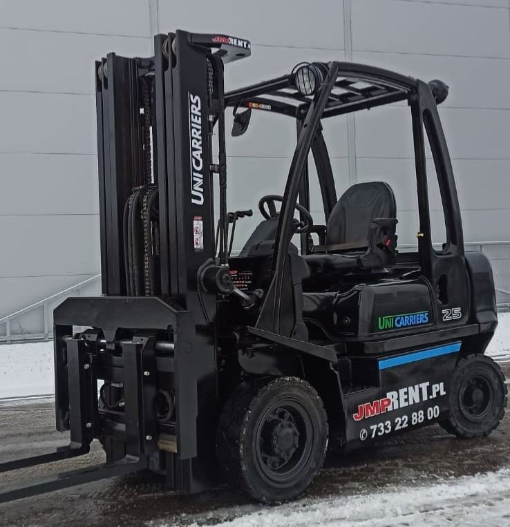 UniCarriers Y 1 D2 A25 Q DX25 DIESEL - 디젤 지게차 : 사진 3 UniCarriers Y 1 D2 A25 Q DX25 DIESEL - 디젤 지게차 : 사진 3