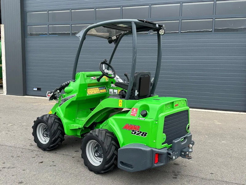 Avant 528 mini-shovel - 소형 트랙 로더 : 사진 5 Avant 528 mini-shovel - 소형 트랙 로더 : 사진 5