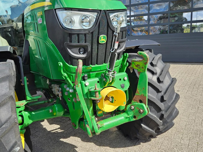 John Deere 6125R Autopower - 장궤형 트랙터 : 사진 4 John Deere 6125R Autopower - 장궤형 트랙터 : 사진 4