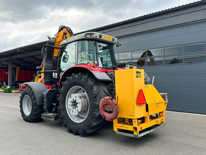 Massey Ferguson 6713S Dyna 6 - 장궤형 트랙터 : 사진 4 Massey Ferguson 6713S Dyna 6 - 장궤형 트랙터 : 사진 4