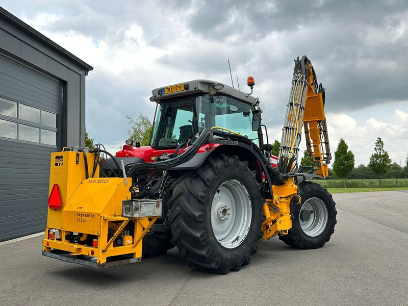 Massey Ferguson 6713S Dyna 6 - 장궤형 트랙터 : 사진 3 Massey Ferguson 6713S Dyna 6 - 장궤형 트랙터 : 사진 3