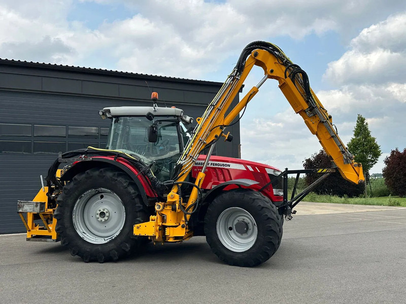 Massey Ferguson 6713S Dyna 6 - 장궤형 트랙터 : 사진 2 Massey Ferguson 6713S Dyna 6 - 장궤형 트랙터 : 사진 2