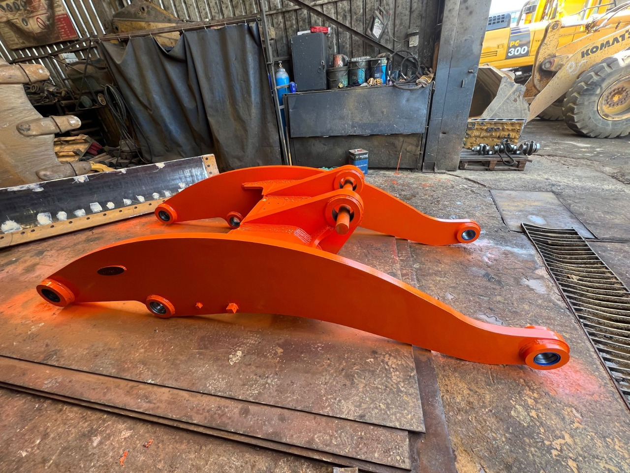 Hitachi ARM - 크레인 붐 건설기계 용 : 사진 2 Hitachi ARM - 크레인 붐 건설기계 용 : 사진 2