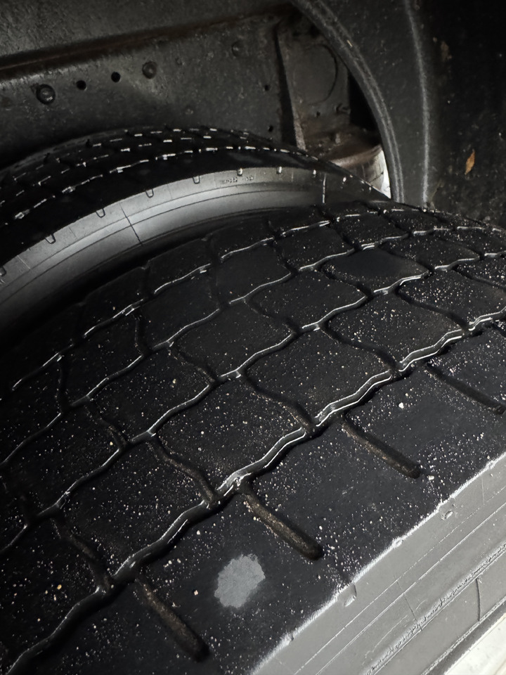 MAN 12.250 - 커튼사이더 트럭 : 사진 5 MAN 12.250 - 커튼사이더 트럭 : 사진 5