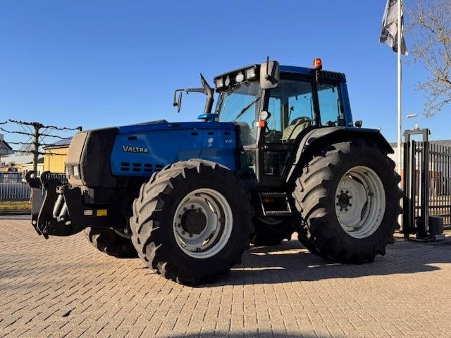 Valtra 8550 Hitech! - 장궤형 트랙터 : 사진 5 Valtra 8550 Hitech! - 장궤형 트랙터 : 사진 5