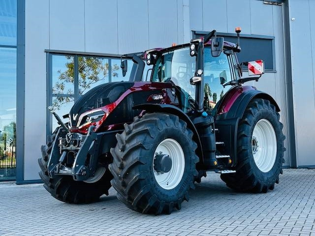 Valtra Q305 DEMO Super Compleet! - 장궤형 트랙터 : 사진 1 Valtra Q305 DEMO Super Compleet! - 장궤형 트랙터 : 사진 1