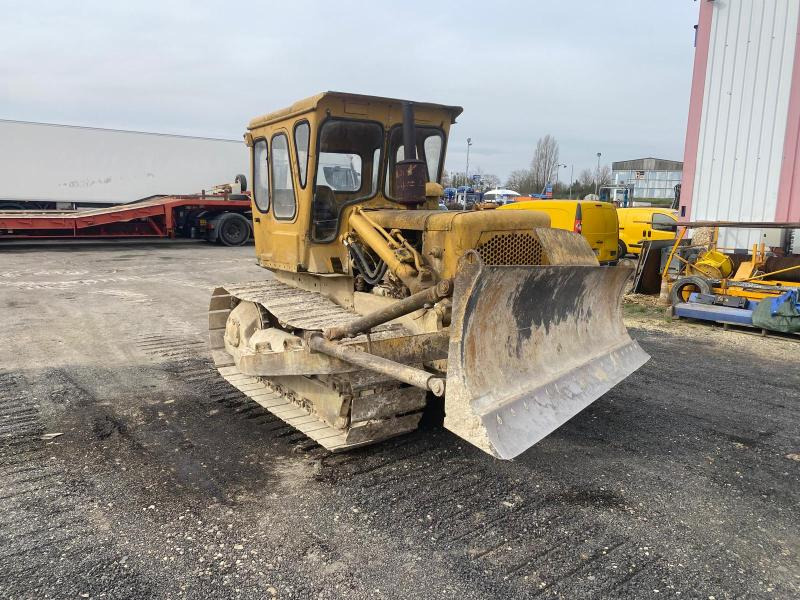 Caterpillar D4D - 불도저 : 사진 1 Caterpillar D4D - 불도저 : 사진 1