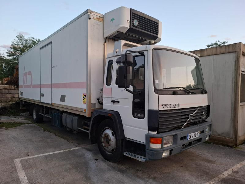 Volvo FL6 - 냉동탑차 : 사진 2 Volvo FL6 - 냉동탑차 : 사진 2