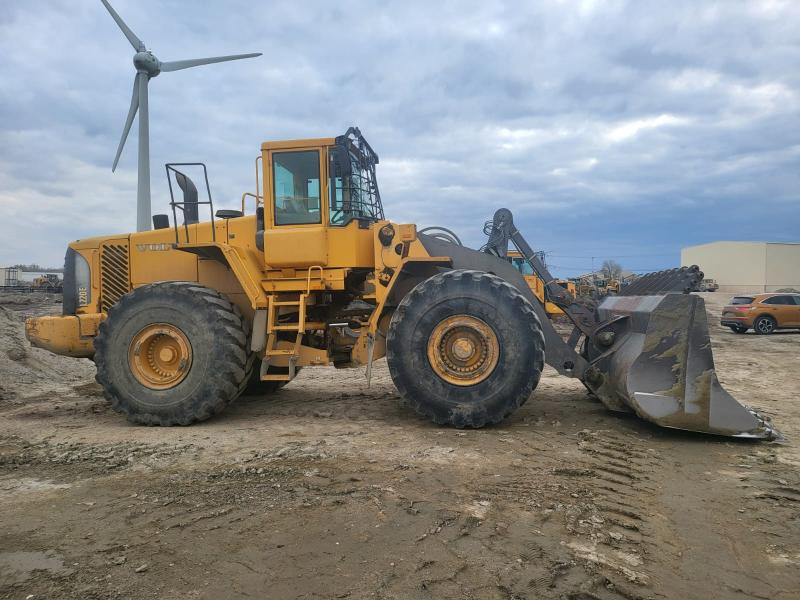 Volvo L 220 E - 휠 로더 : 사진 1 Volvo L 220 E - 휠 로더 : 사진 1