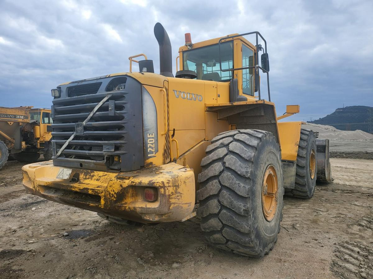 Volvo L 220 E - 휠 로더 : 사진 2 Volvo L 220 E - 휠 로더 : 사진 2