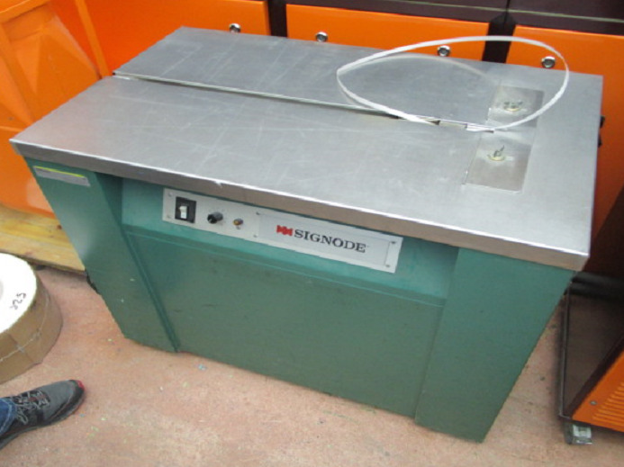 BANDEROLIERMASCHINE SIGNODE MS 220/50 - 포장기 : 사진 1 BANDEROLIERMASCHINE SIGNODE MS 220/50 - 포장기 : 사진 1